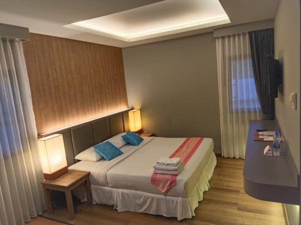 Chang Buri Resort & Spa : photo 4 de la chambre hébergement côté colline sans balcon