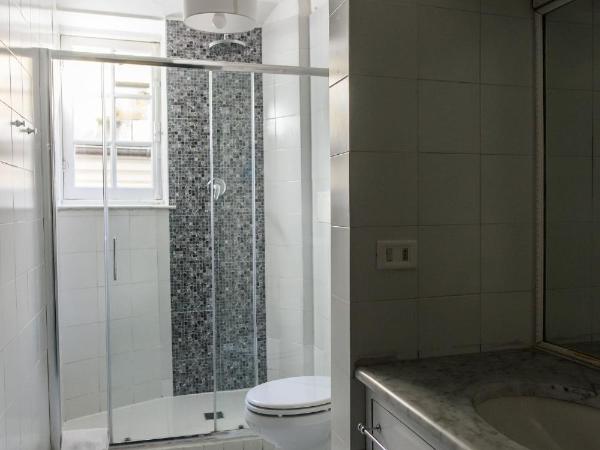 B&B Piccoli Leoni : photo 4 de la chambre chambre double avec salle de bains privative