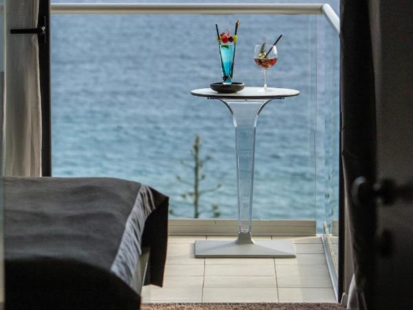 Boutique Hotel Life : photo 2 de la chambre suite junior avec balcon - vue sur mer