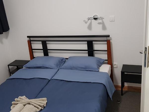 m-blok : photo 9 de la chambre chambre double avec salle de bains privative