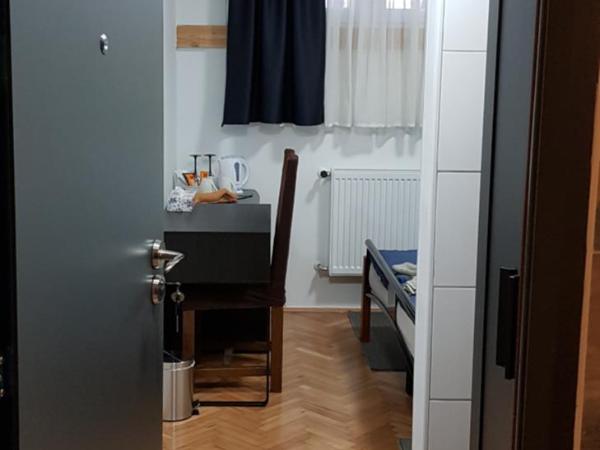 m-blok : photo 8 de la chambre chambre double avec salle de bains privative