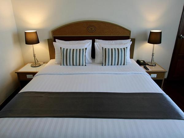 Grand Tower Inn Rama 6 - SHA Extra Plus : photo 3 de la chambre chambre double deluxe