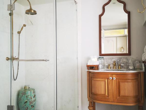 The Inside House : photo 3 de la chambre petite bedroom without bathtub (no extra bed allowed)