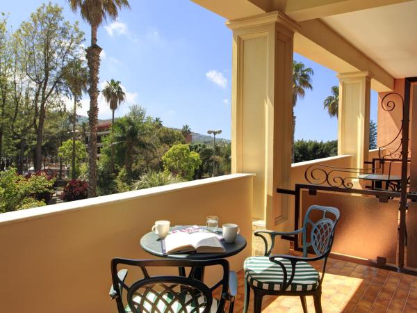 Grand Hotel Royal : photo 4 de la chambre suite junior supérieure avec balcon