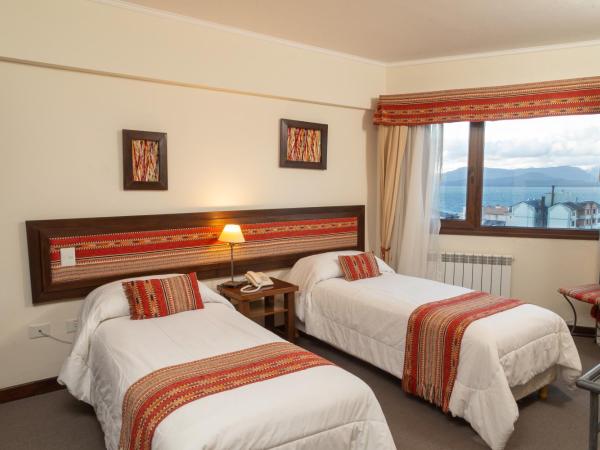 Hotel Cottbus : photo 4 de la chambre chambre double ou lits jumeaux supérieure