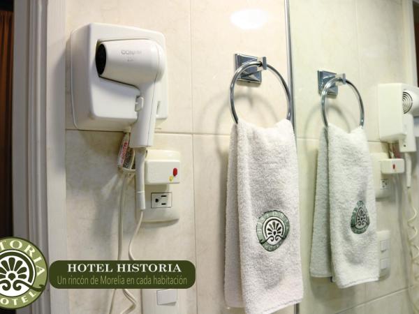 Hotel Historia : photo 8 de la chambre chambre double avec 2 lits doubles