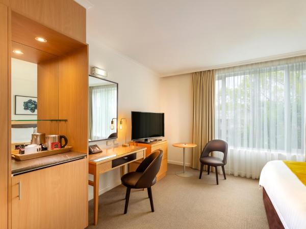 BEST WESTERN PLUS Travel Inn : photo 3 de la chambre chambre lit king-size deluxe