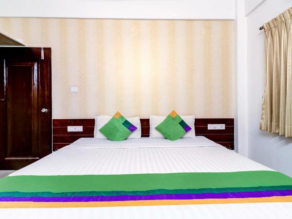 Treebo Saga Apartment : photo 2 de la chambre [sanitized] standard double room