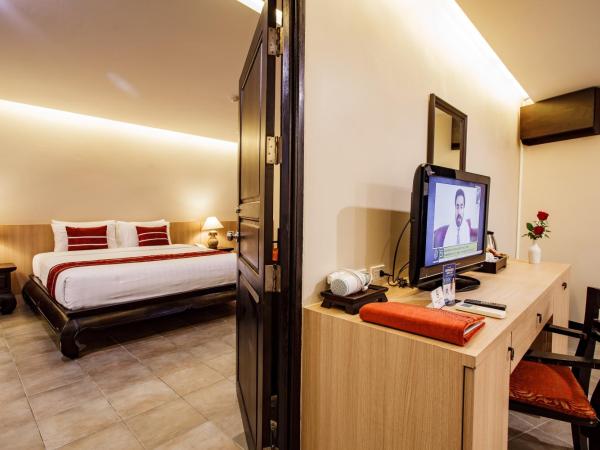 Raming Lodge Hotel : photo 4 de la chambre chambre familiale