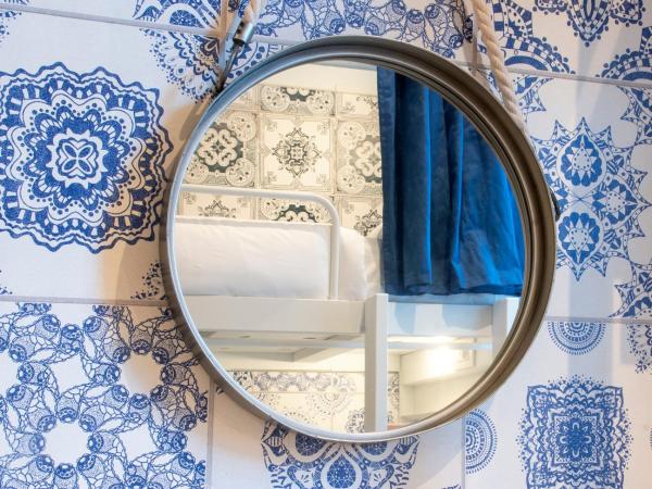 The Central House Lisbon Baixa : photo 7 de la chambre lit dans dortoir mixte de 8 lits