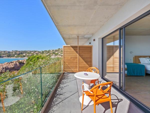 Hotel le Jardin d'Emile : photo 2 de la chambre suite junior - vue sur mer