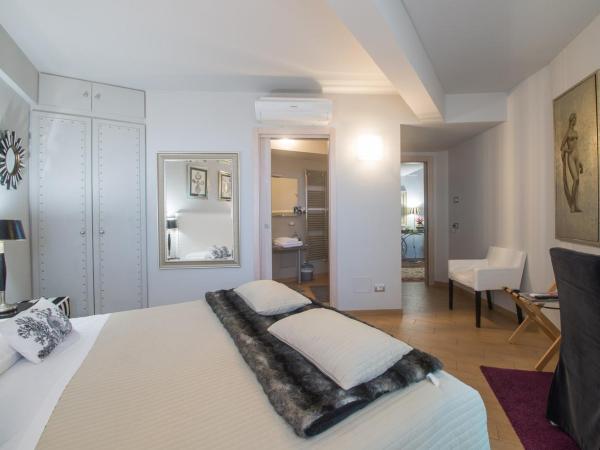 Residenza Ca' degli Enzi : photo 3 de la chambre chambre double confort - vue sur ville