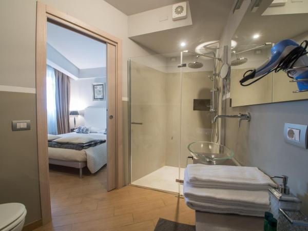 Residenza Ca' degli Enzi : photo 6 de la chambre chambre double confort - vue sur ville