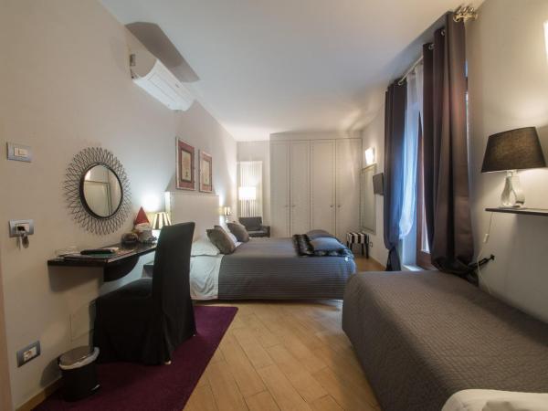 Residenza Ca' degli Enzi : photo 3 de la chambre suite deluxe avec terrasse privée