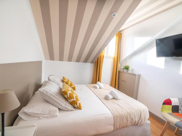 Hotel Cote Basque : photo 3 de la chambre chambre familiale