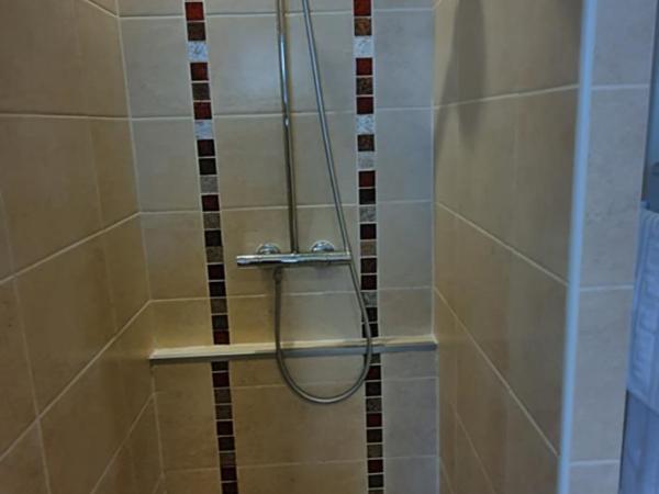 Hotel Cote d'Argent : photo 4 de la chambre chambre triple