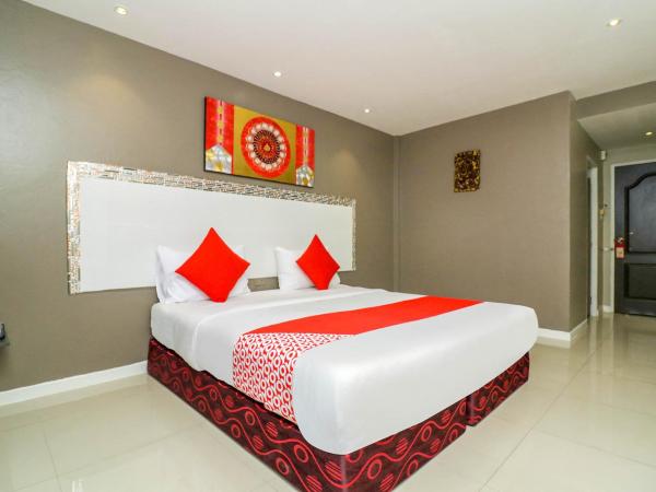 Natural Beach Hotel Pattaya : photo 2 de la chambre chambre double standard