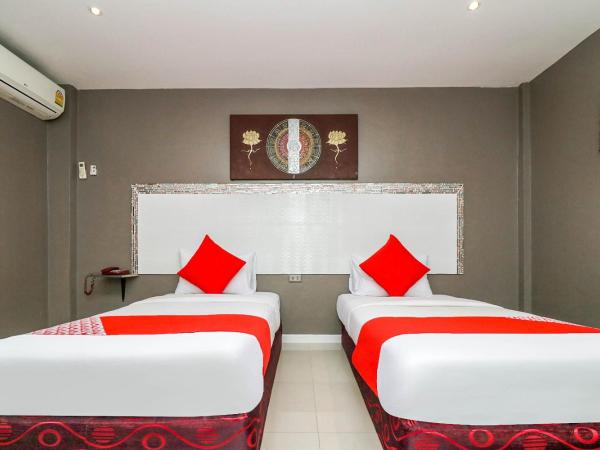 Natural Beach Hotel Pattaya : photo 3 de la chambre chambre lits jumeaux standard