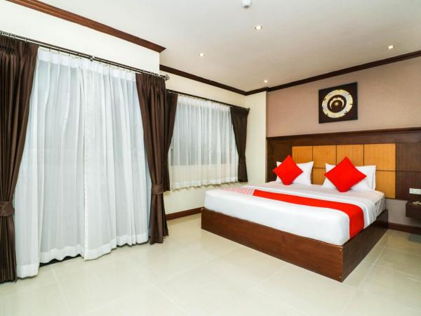 Natural Beach Hotel Pattaya : photo 1 de la chambre chambre double supérieure