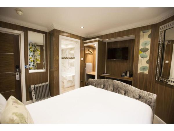 Cheshire Hotel Central London : photo 3 de la chambre chambre double avec salle de bains privative