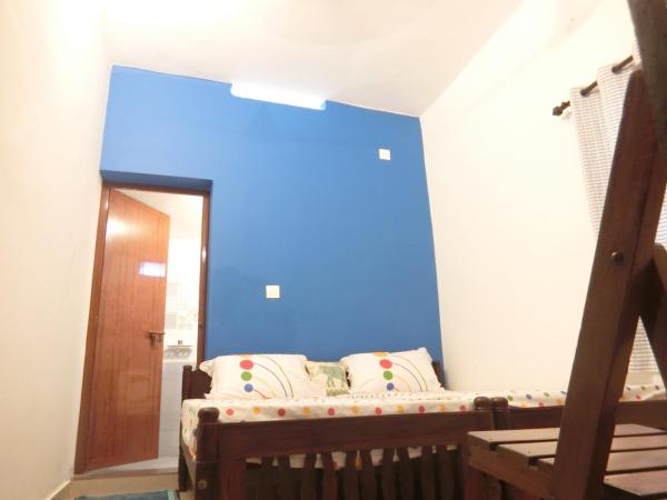 Kochill - Relax & Stay - : photo 3 de la chambre chambre double ou lits jumeaux avec salle de bains