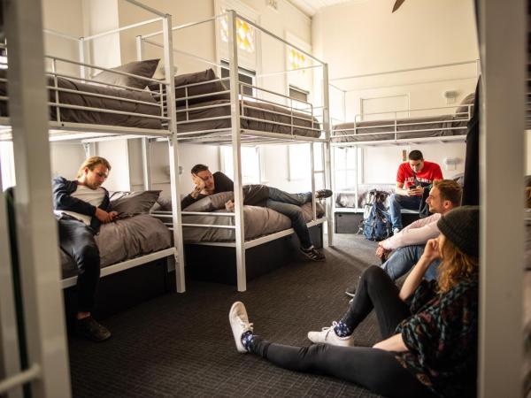 The Mansion Melbourne : photo 9 de la chambre lit dans dortoir mixte de 12 lits