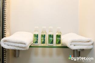 L.A. Sky Boutique Hotel : photo 10 de la chambre room #5668620