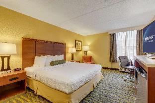 The Independence Inn - Charlotte Matthews : photo 1 de la chambre room #25767608