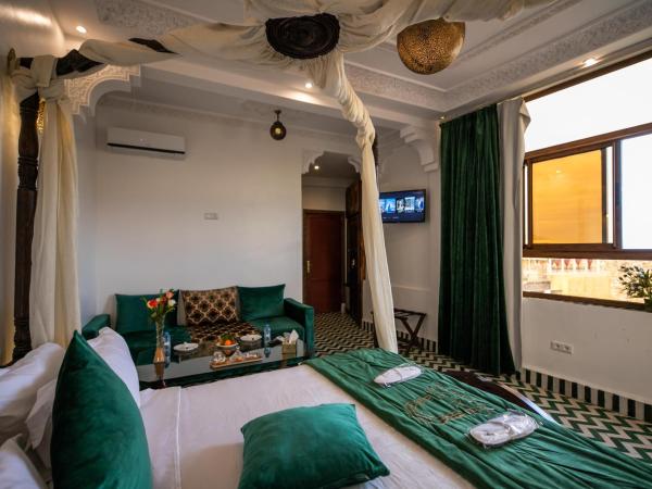 Palais Houyam : photo 8 de la chambre suite - vue sur ville