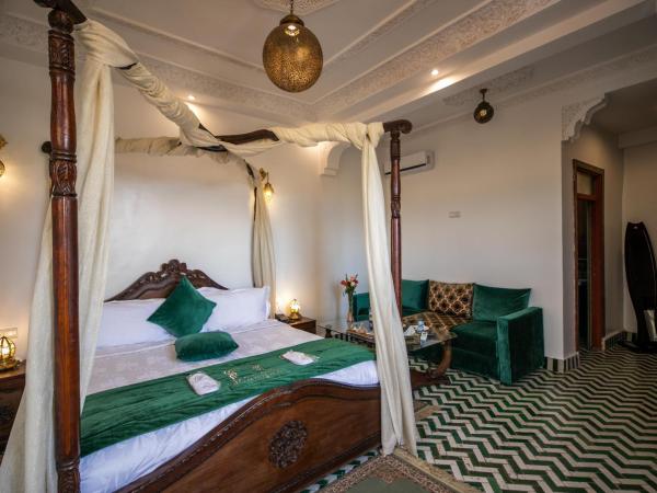 Palais Houyam : photo 4 de la chambre suite - vue sur ville