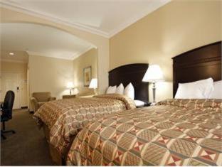 Best Western Plus Barsana Hotel & Suites : photo 10 de la chambre room #5888622