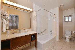 Best Western Royal Palace Inn & Suites : photo 10 de la chambre room #7955237
