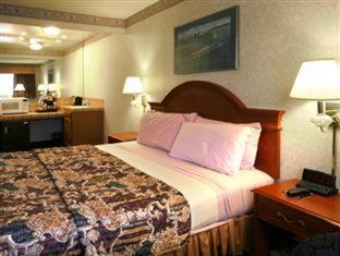 Nob Hill Motor Inn -Newly Updated Rooms! : photo 1 de la chambre room #5585109