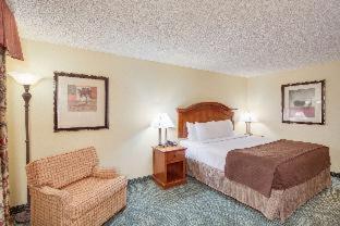 Red Lion Hotel Portland Airport : photo 2 de la chambre room #34985309