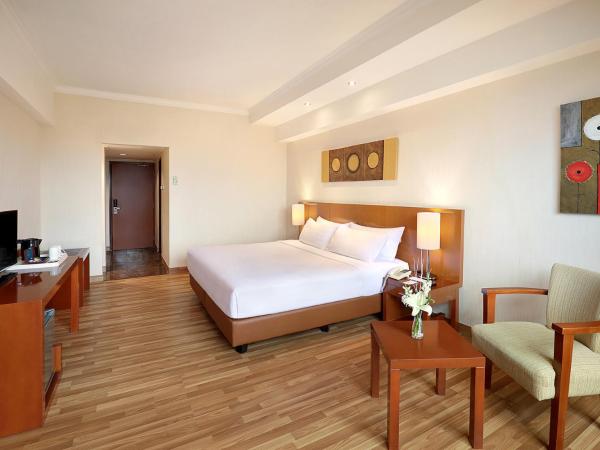 ARTOTEL Gelora Senayan Jakarta : photo 2 de la chambre chambre lit king-size deluxe
