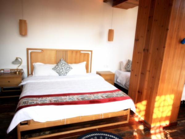 Begonia Flowers Guesthouse : photo 1 de la chambre chambre familiale