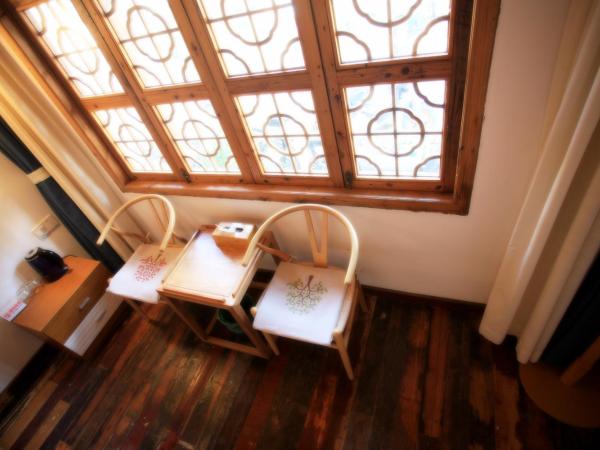 Begonia Flowers Guesthouse : photo 3 de la chambre chambre familiale