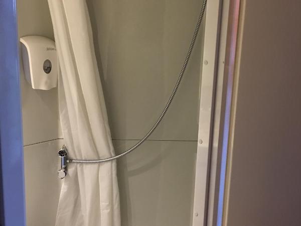 Premiere Classe Vannes : photo 8 de la chambre chambre double