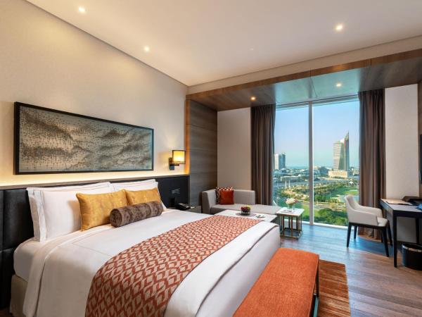 Taj Jumeirah Lakes Towers : photo 4 de la chambre chambre taj club lit king-size