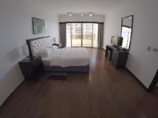 Number One Tower Suites : photo 6 de la chambre room #18986123