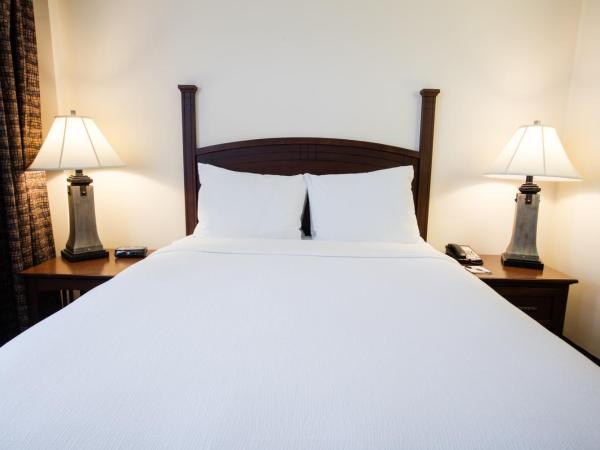 Staybridge Suites Austin Airport, an IHG Hotel : photo 7 de la chambre studio lit queen-size 