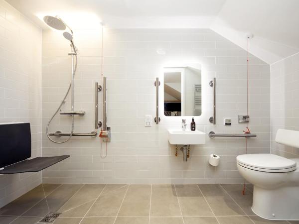 Wilde Aparthotels Edinburgh Grassmarket : photo 9 de la chambre studio accessible aux personnes à mobilité réduite