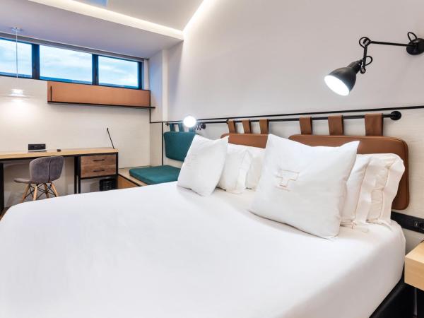 One Shot Tabakalera House : photo 5 de la chambre chambre double ou lits jumeaux standard