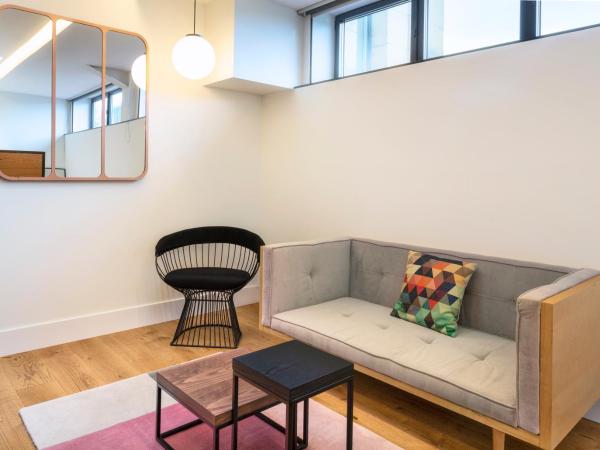 One Shot Tabakalera House : photo 2 de la chambre chambre double ou lits jumeaux standard