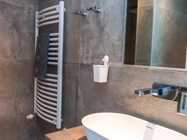 Top Of The City : photo 2 de la chambre appartement