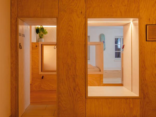 Montagu Hostel : photo 9 de la chambre lit simple dans dortoir mixte de 6 lits