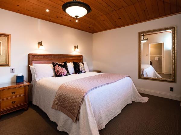 On The Point - Lake Rotorua : photo 2 de la chambre garden view lodge suite