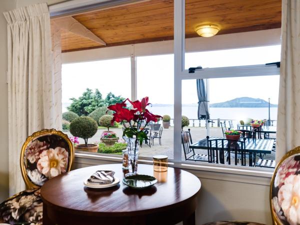 On The Point - Lake Rotorua : photo 9 de la chambre lake view lodge suite