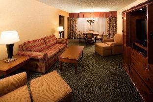Red Lion Hotel Portland Airport : photo 2 de la chambre room #34985315