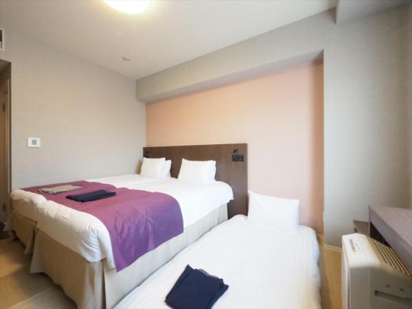 Hiyori Hotel Osaka Namba Station : photo 1 de la chambre standard triple room with unit bath